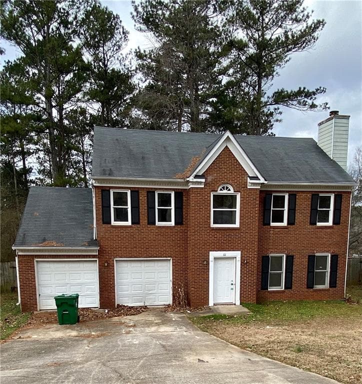 811 Fox Valley Drive, Stone Mountain, GA 30088 — most recent listing photo