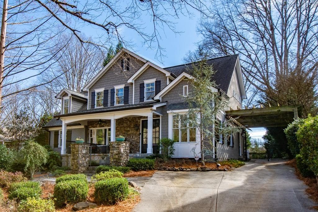 3235 Lavista Road, Decatur, GA 30033 — most recent listing photo