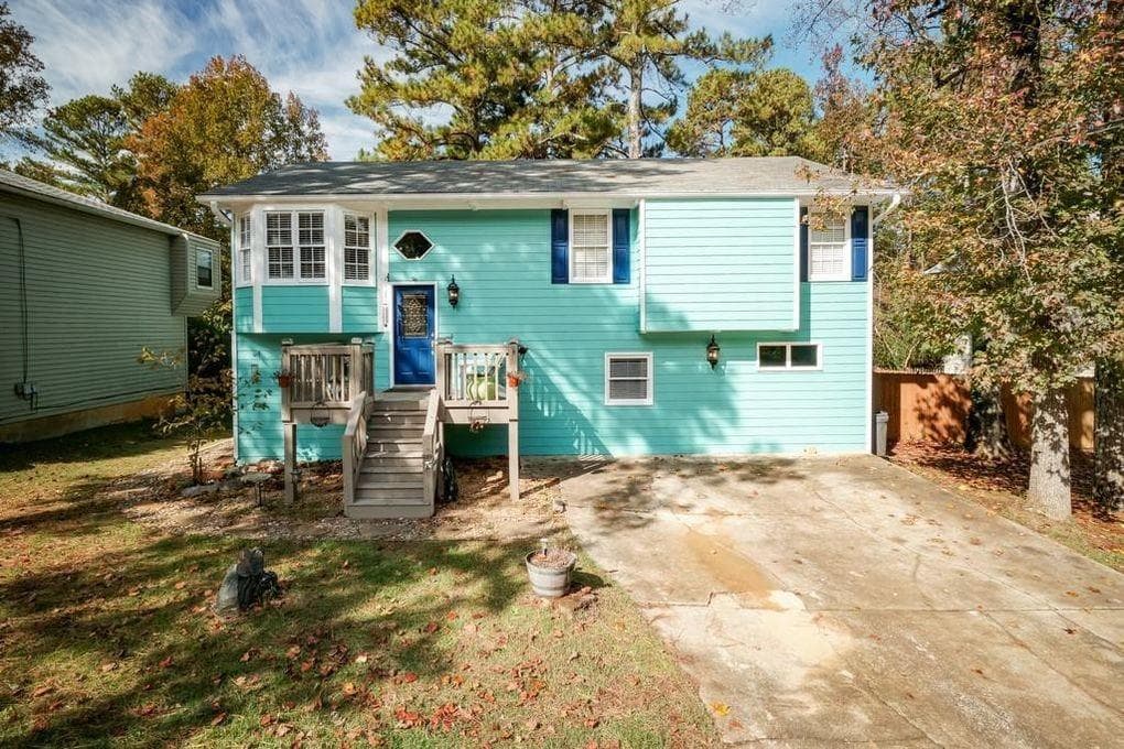 431 Canterbury Lane, Lawrenceville, GA 30046 — most recent listing photo