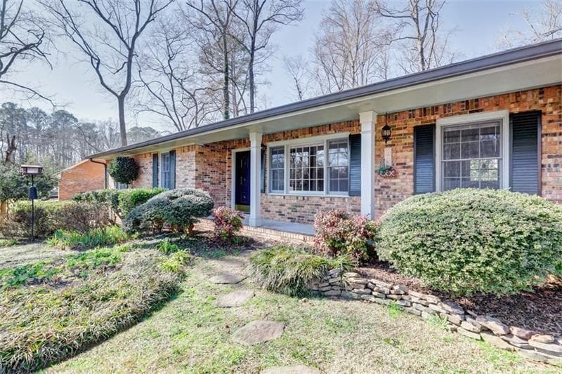 1175 Seven Springs Circle, Marietta, GA 30068 — most recent listing photo