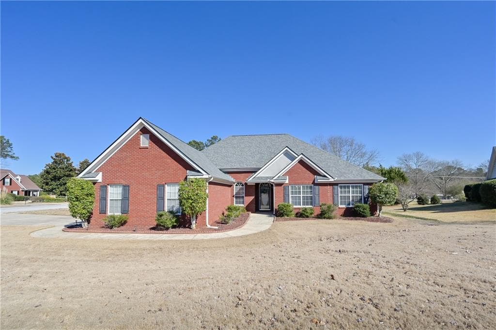 101 Moss Pointe Drive, Mcdonough, GA 30253 — most recent listing photo