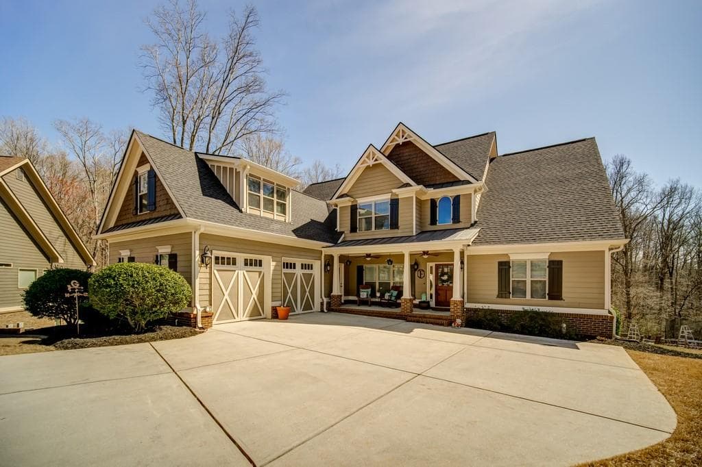 5725 Meadow View Drive, Jefferson, GA 30549 — most recent listing photo