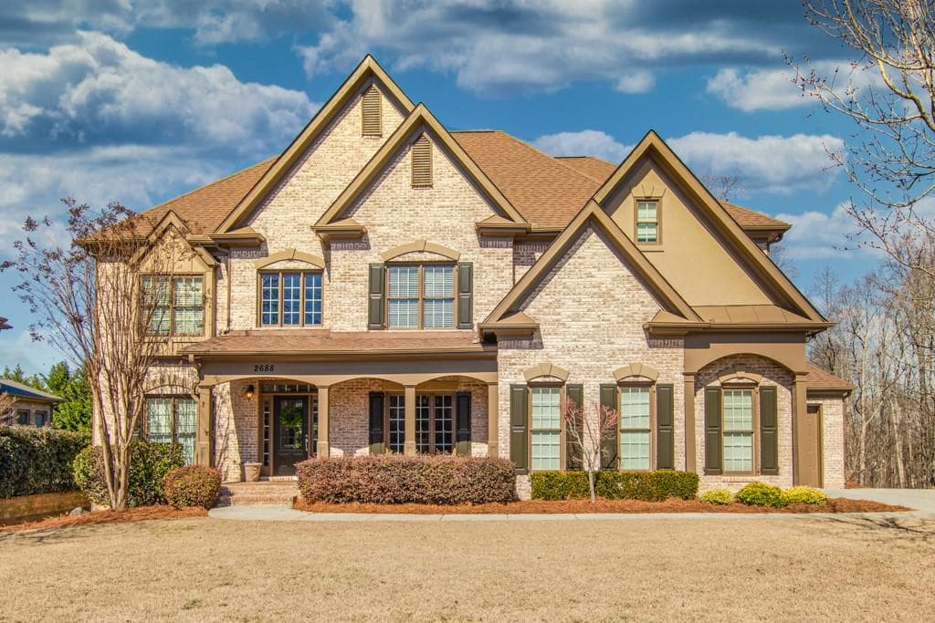 6 bedroom, 5 bathroom, 5,327 sq ft single family residence sold at 2688 Bridle Ridge Way, Buford, GA 30519