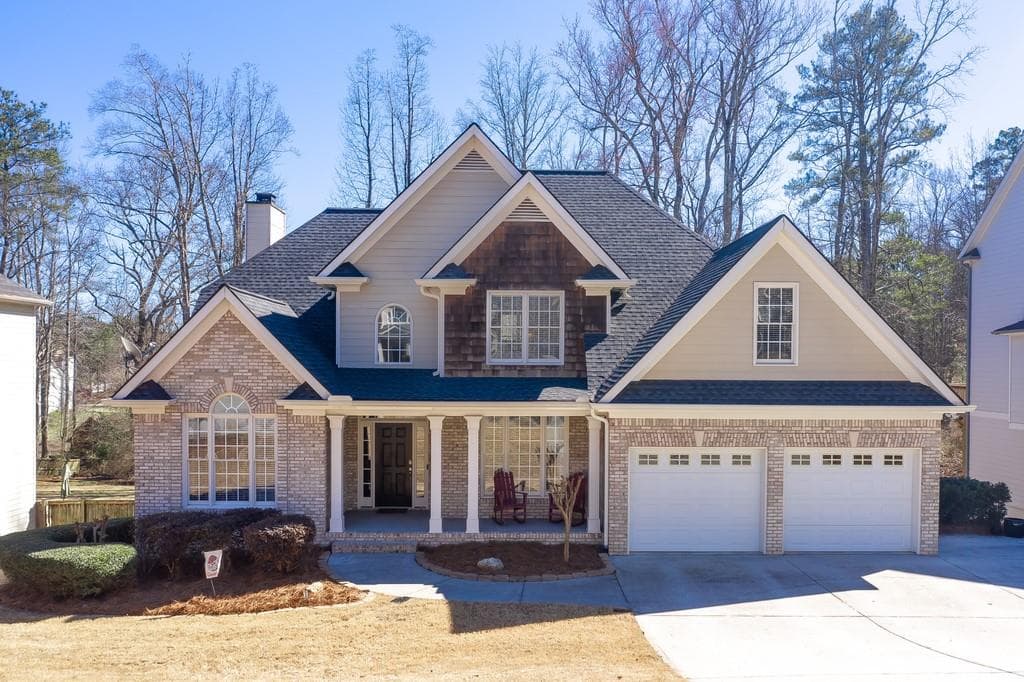 5 bedroom, 3 bathroom, 2,921 sq ft single family residence sold at 1720 Wheat Grass Way, Grayson, GA 30017