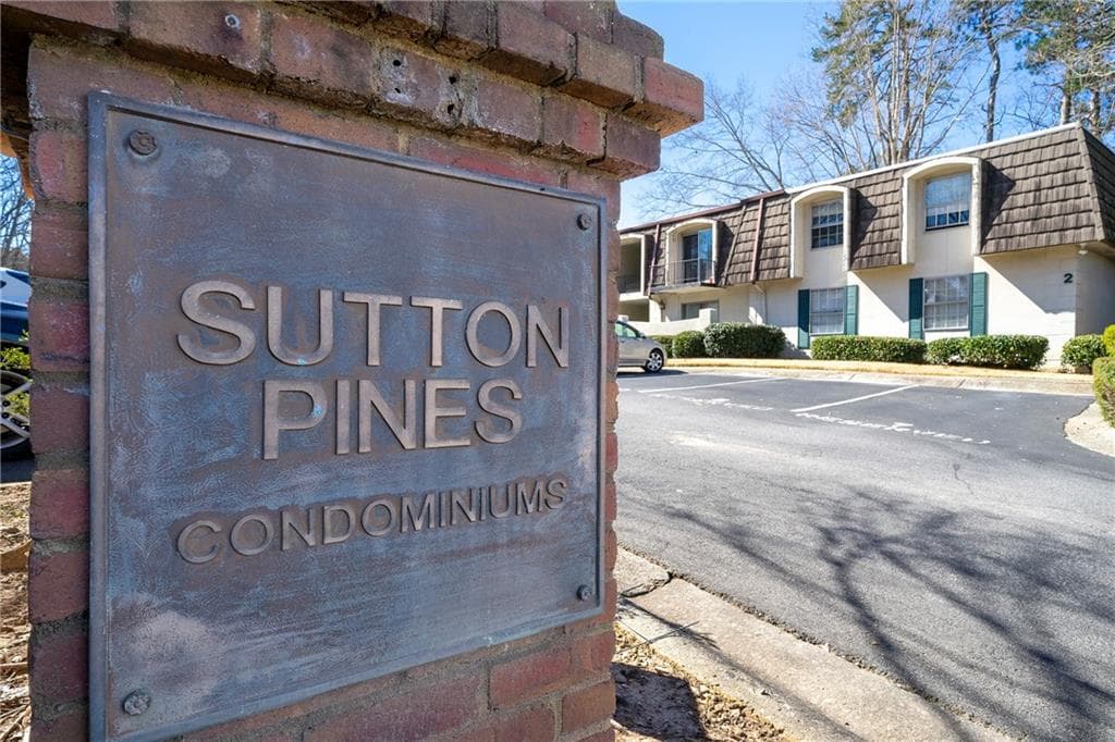 725 Dalrymple Road 1D, Sandy Springs, GA 30328 — most recent listing photo