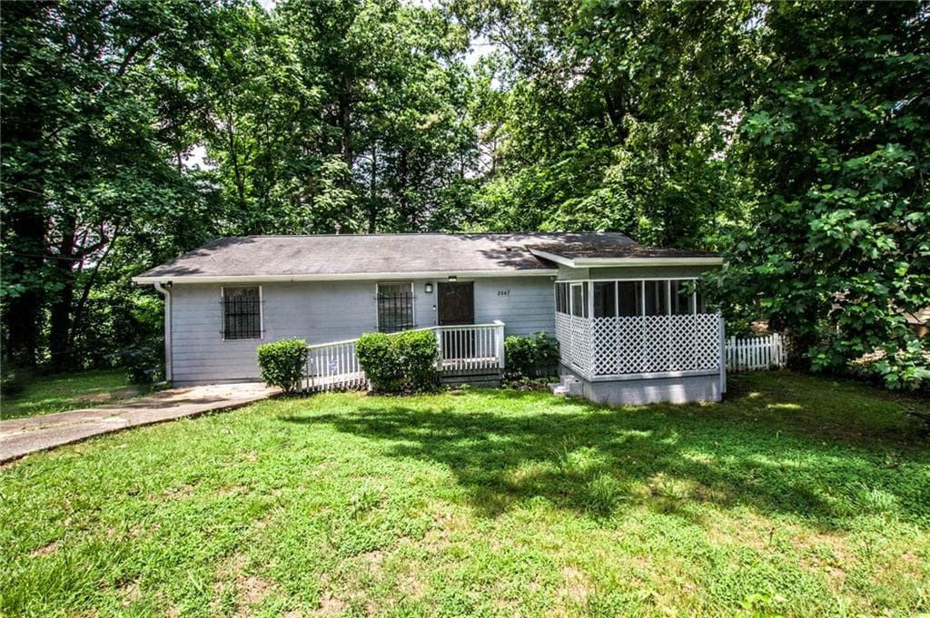 3 bedroom, 2 bathroom, 1,075 sq ft single family residence sold at 2047 Akron Drive, Atlanta, GA 30315