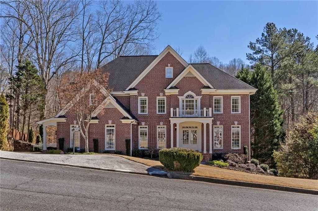 640 Abbeywood Drive, Roswell, GA 30075 — most recent listing photo