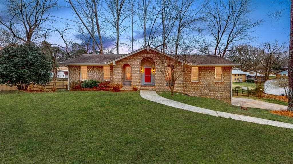 679 FOXCROFT Trail, Marietta, GA 30067 — most recent listing photo
