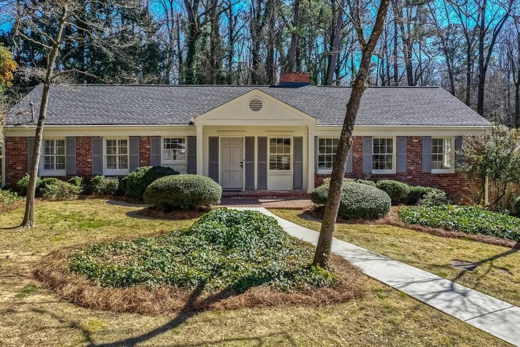4 bedroom, 3 bathroom, 3,643 sq ft single family residence sold at 3031 Mornington Drive, Atlanta, GA 30327