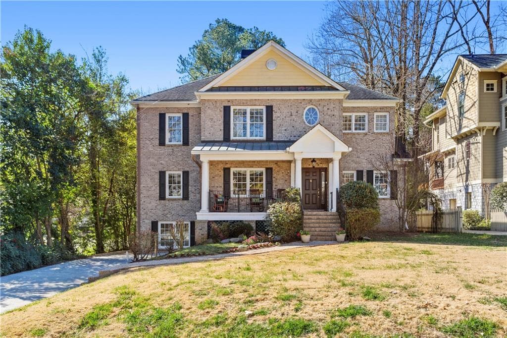 5 bedroom, 5 bathroom, 3,152 sq ft single family residence sold at 798 Longwood Drive, Atlanta, GA 30305