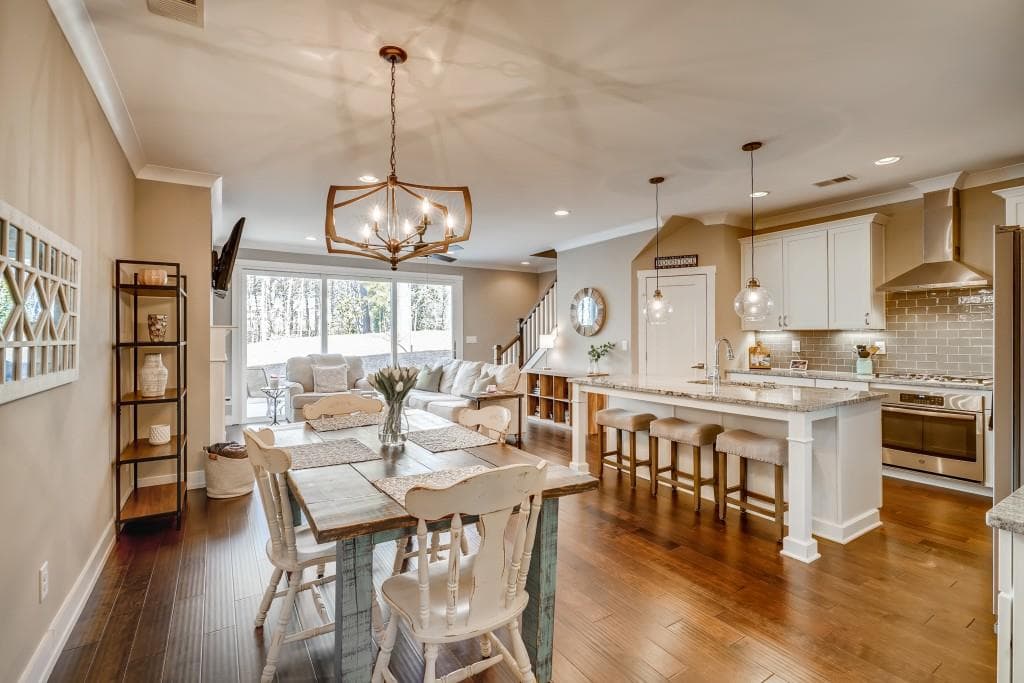 3 bedroom, 3 bathroom, 2,031 sq ft townhouse sold at 146 Bellehaven Drive, Woodstock, GA 30188