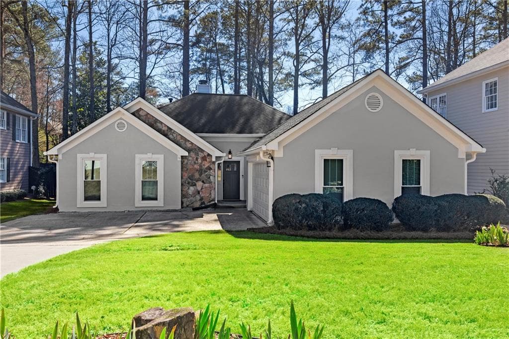 3 bedroom, 2 bathroom, 1,924 sq ft single family residence sold at 8890 Terrace Club Drive, Roswell, GA 30076