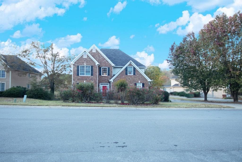185 Heritage Lake Drive, Fayetteville, GA 30214 — most recent listing photo