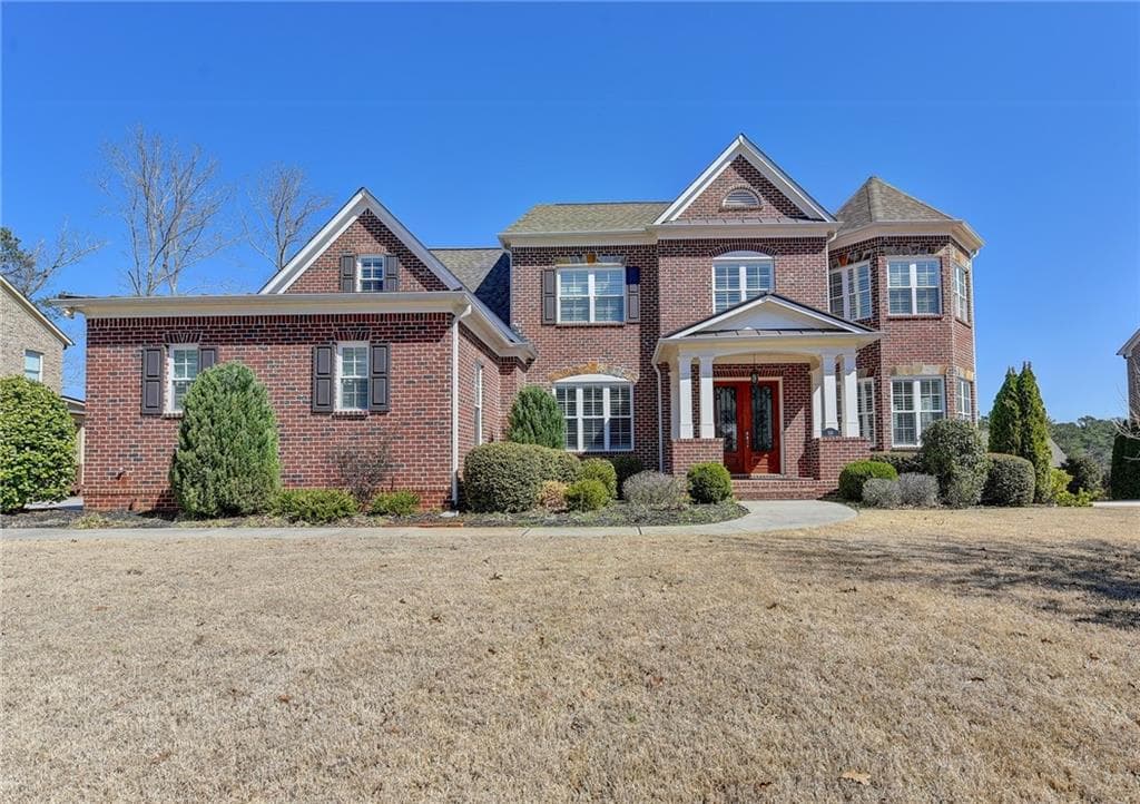 6 bedroom, 7 bathroom, 6,418 sq ft single family residence sold at 335 Pelton Court, Alpharetta, GA 30022