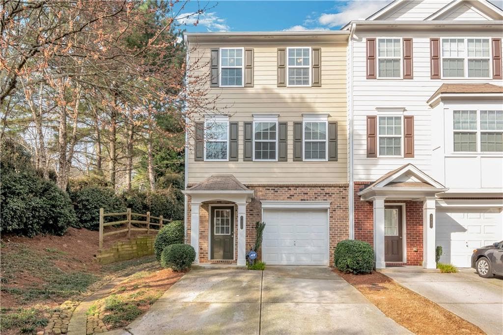 2433 Ivey Crest Circle, Tucker, GA 30084 — most recent listing photo