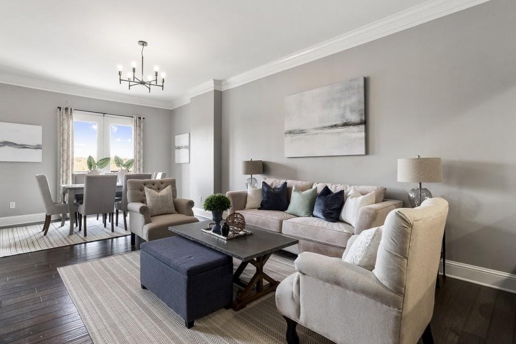 2 bedroom, 2 bathroom, 1,309 sq ft condominium sold at 2277 Peachtree Road 706, Atlanta, GA 30309