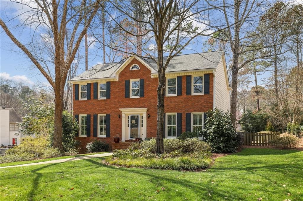 515 Ridgemont Drive, Roswell, GA 30076 — most recent listing photo