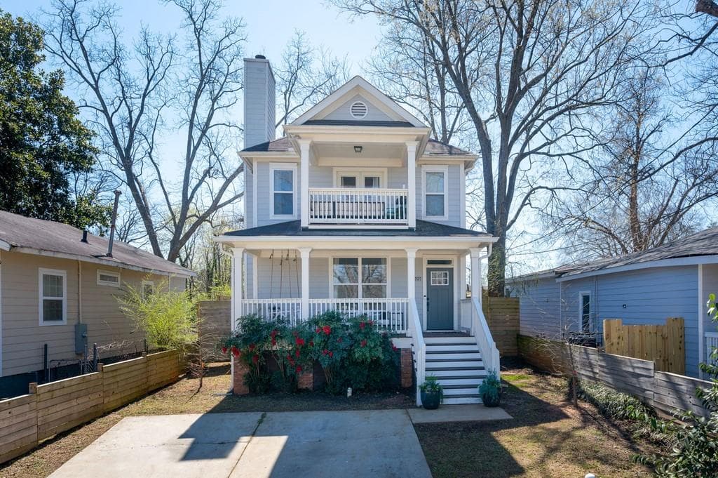 3 bedroom, 3 bathroom, 1,496 sq ft single family residence sold at 191 Farrington Avenue, Atlanta, GA 30315