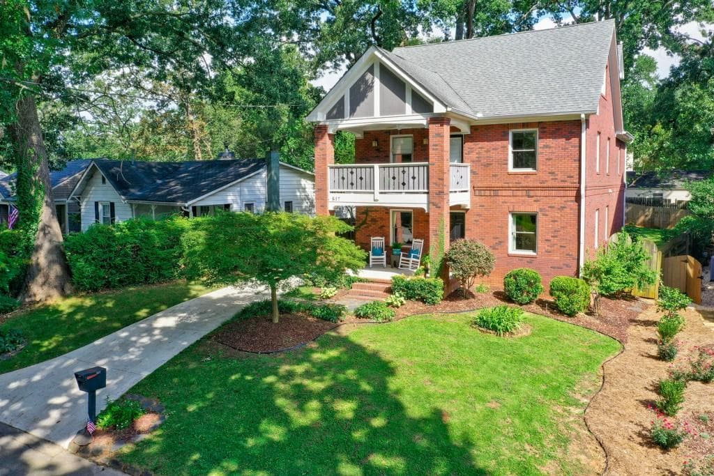 5 bedroom, 3 bathroom, 3,588 sq ft single family residence sold at 517 Trabert Avenue, Atlanta, GA 30309