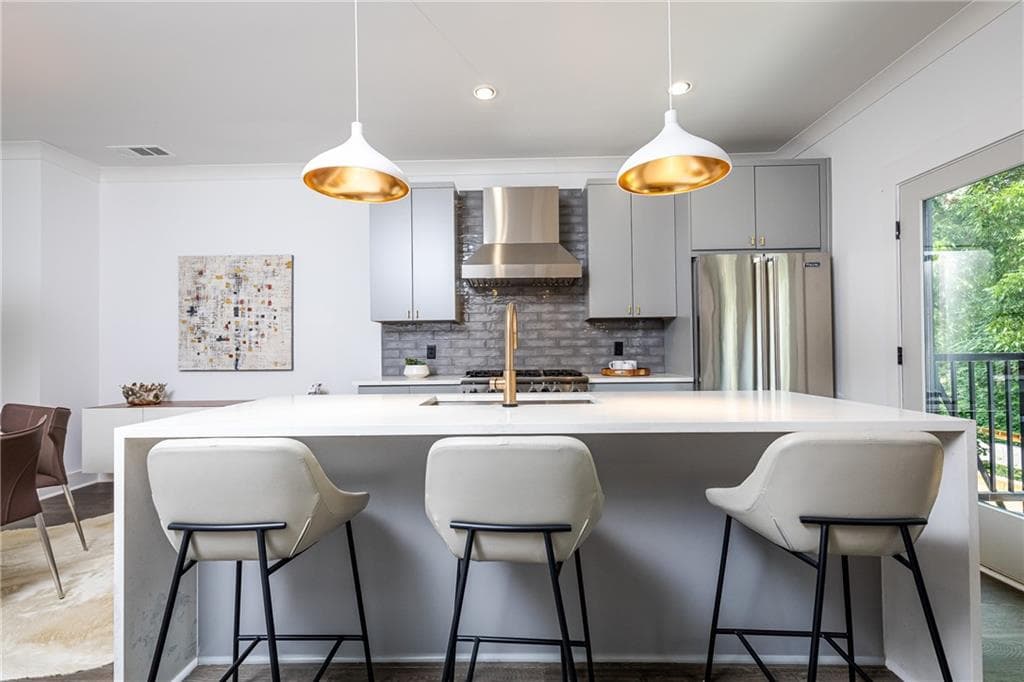 3 bedroom, 4 bathroom, 1,850 sq ft townhouse sold at 1970 Dekalb Avenue 5, Atlanta, GA 30307