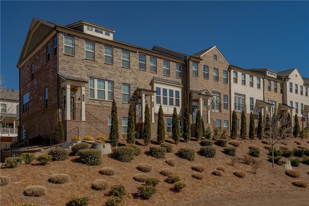 400 Montclair Court, Woodstock, GA 30189 — most recent listing photo