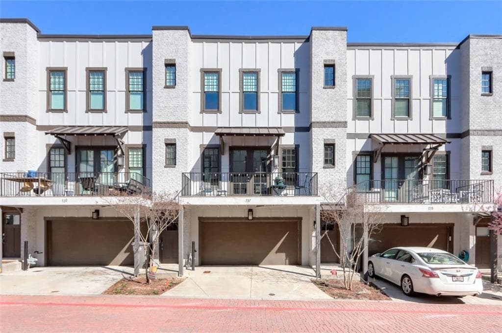 737 Taylor Court, Atlanta, GA 30324 — most recent listing photo