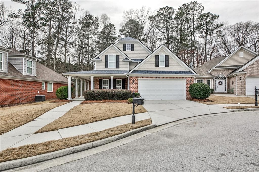 4 bedroom, 3 bathroom, 3,097 sq ft single family residence sold at 2390 Hickory Station Circle, Snellville, GA 30078