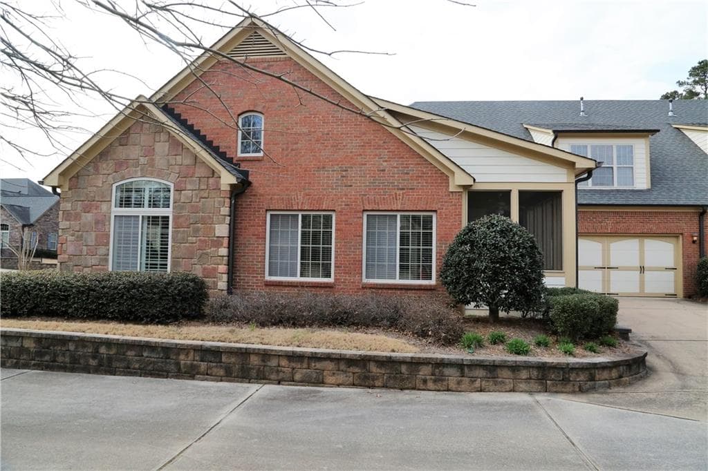 3 bedroom, 3 bathroom, 2,176 sq ft condominium sold at 120 Chastain Road 1701, Kennesaw, GA 30144