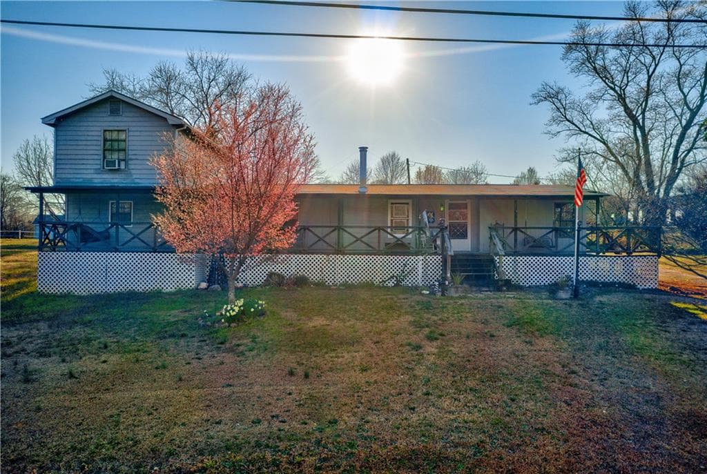 2020 Holman Road, Hoschton, GA 30548 — most recent listing photo