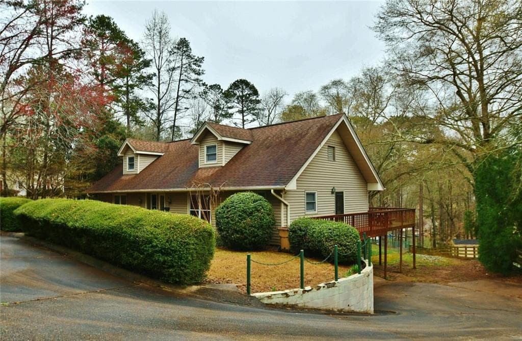 3729 Griffin Drive, Gainesville, GA 30506 — most recent listing photo