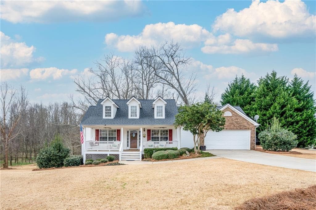 9015 Silver Peak Drive, Gainesville, GA 30506 — most recent listing photo