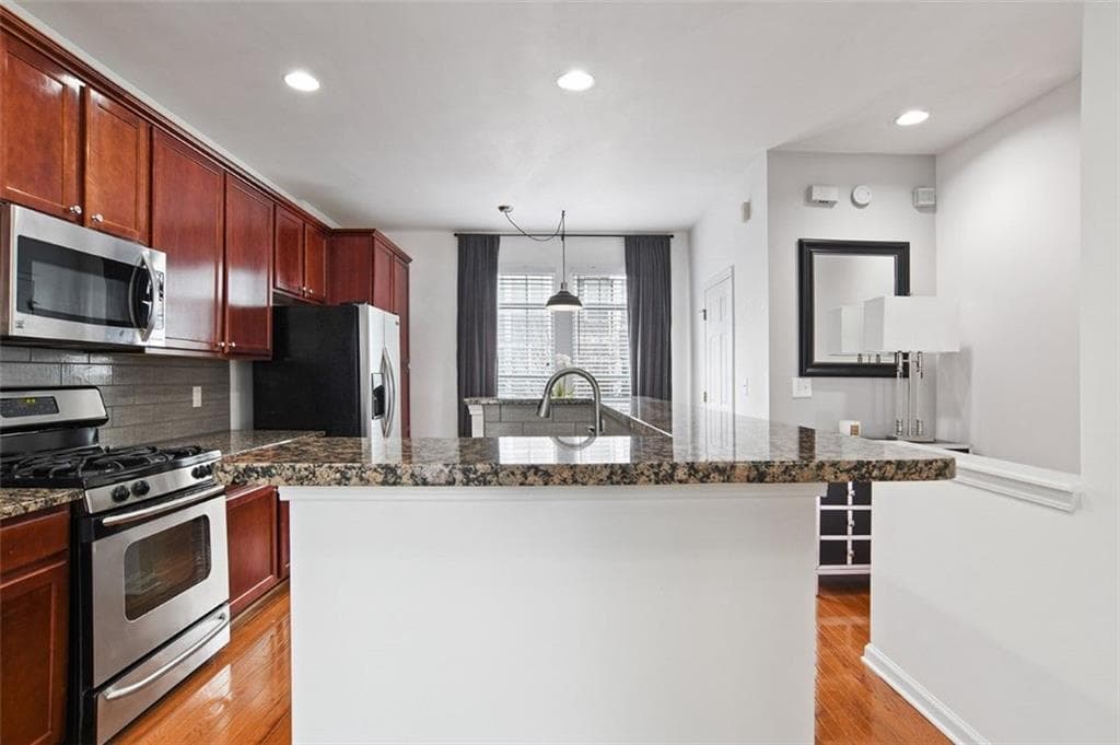 1072 PARK ROW NORTH, Atlanta, GA 30312 — most recent listing photo