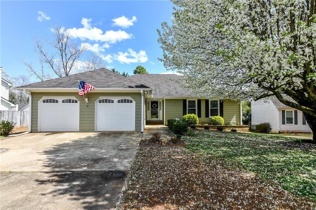 320 Kempton Court, Johns Creek, GA 30022 — most recent listing photo