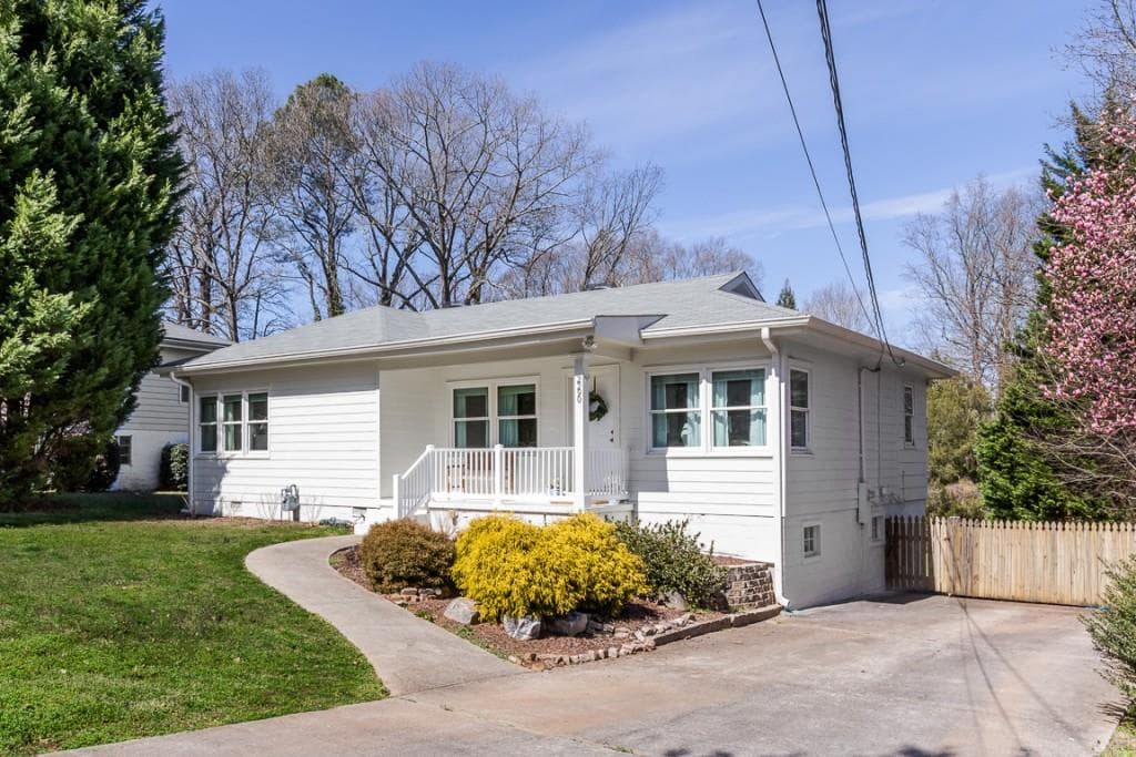 2290 Wallace Drive, Chamblee, GA 30341 — most recent listing photo