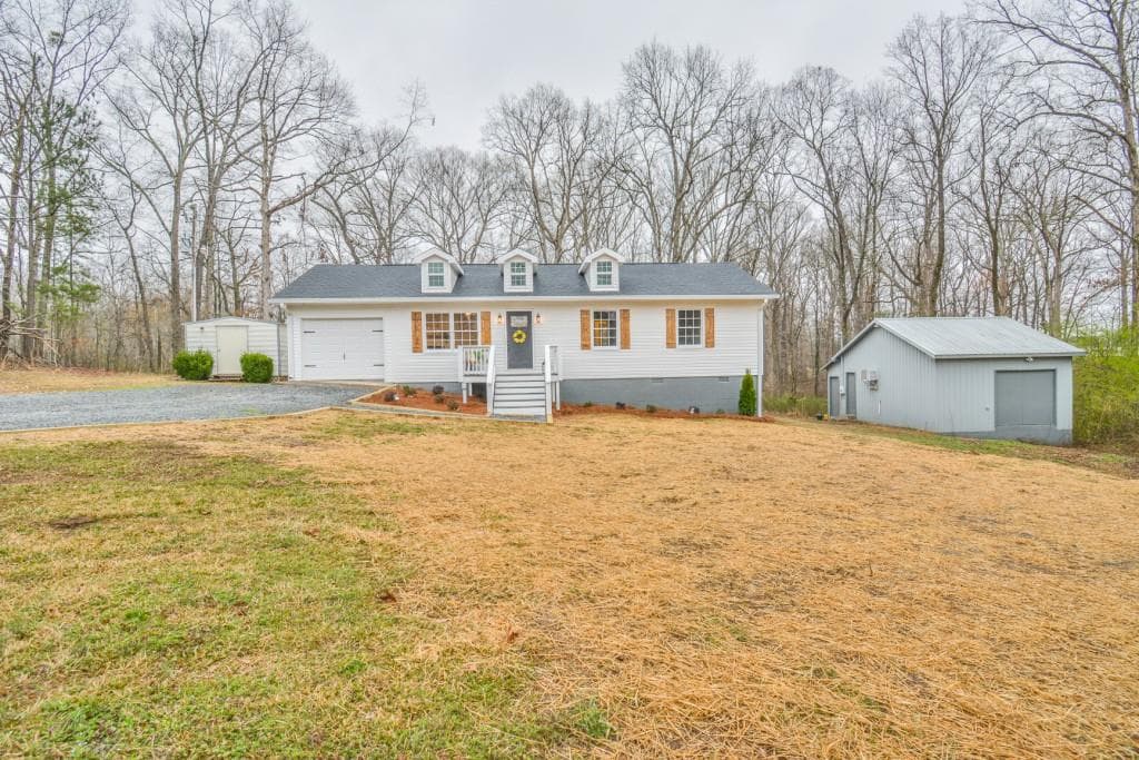 1095 Ednaville Road, Braselton, GA 30517 — most recent listing photo