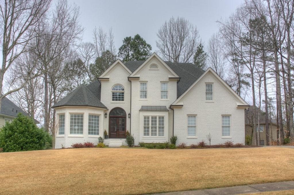 6 bedroom, 5 bathroom, 4,750 sq ft single family residence sold at 6175 Yorkridge Drive, Alpharetta, GA 30005