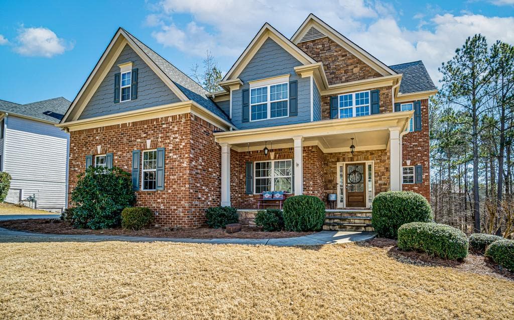 5 bedroom, 4 bathroom, 2,243 sq ft single family residence sold at 102 Paddington Place, Acworth, GA 30101