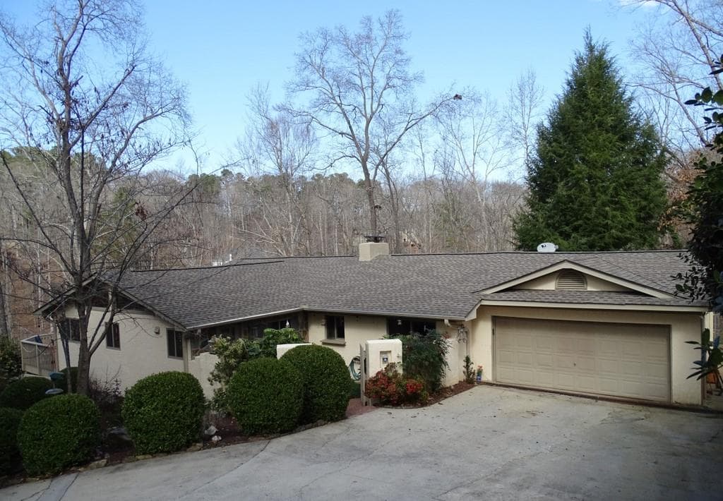 5914 Stuart Drive, Flowery Branch, GA 30542 — most recent listing photo