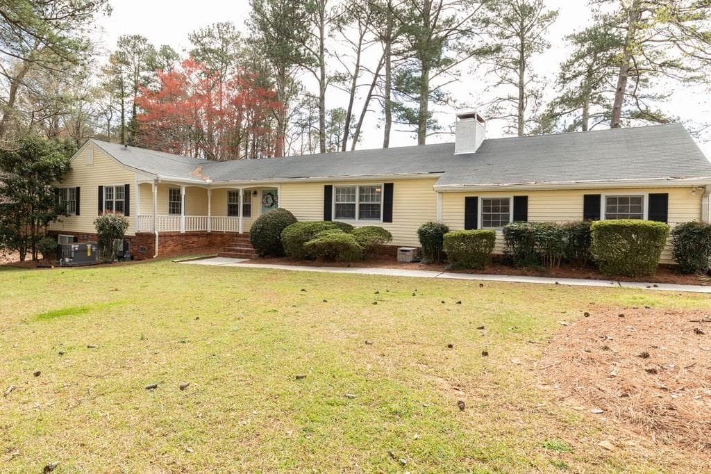 595 Hembree Road, Roswell, GA 30076 — most recent listing photo