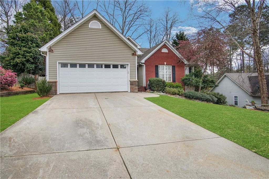 295 Victoria Station Boulevard, Lawrenceville, GA 30043 — most recent listing photo