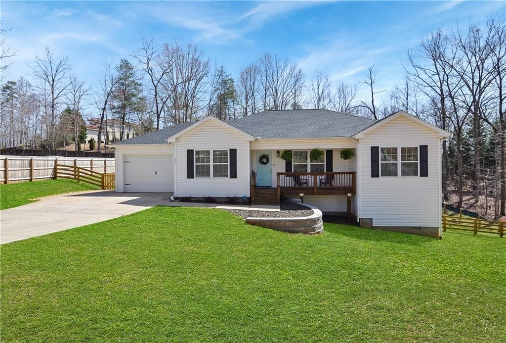 117 Moss Overlook Road, Dawsonville, GA 30534 — most recent listing photo