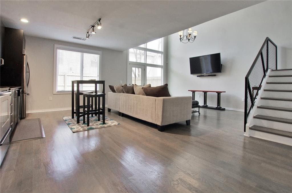 2 bedroom, 2 bathroom, 1,240 sq ft townhouse sold at 1269 Ponti Mews 91, Atlanta, GA 30318