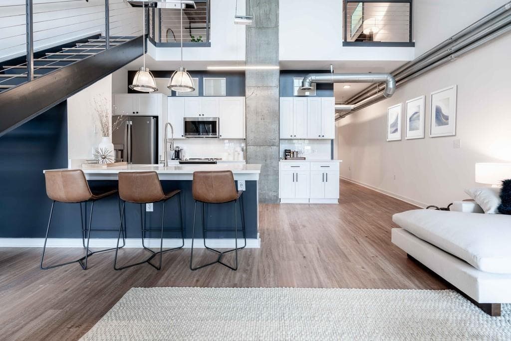 260 18th Street 10327, Atlanta, GA 30363 — most recent listing photo