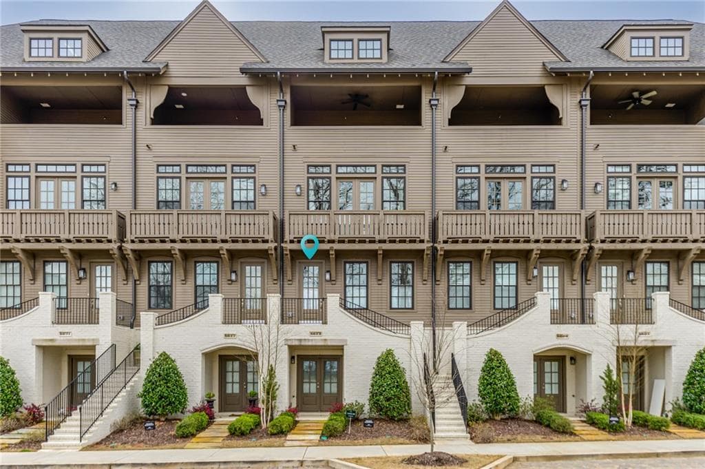 3 bedroom, 4 bathroom, 2,250 sq ft townhouse sold at 6613 Encore Boulevard, Atlanta, GA 30328