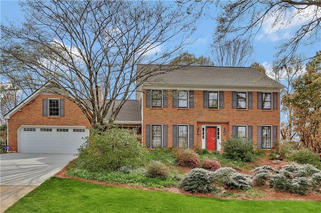 6820 Lisa Lane, Sandy Springs, GA 30338 — most recent listing photo