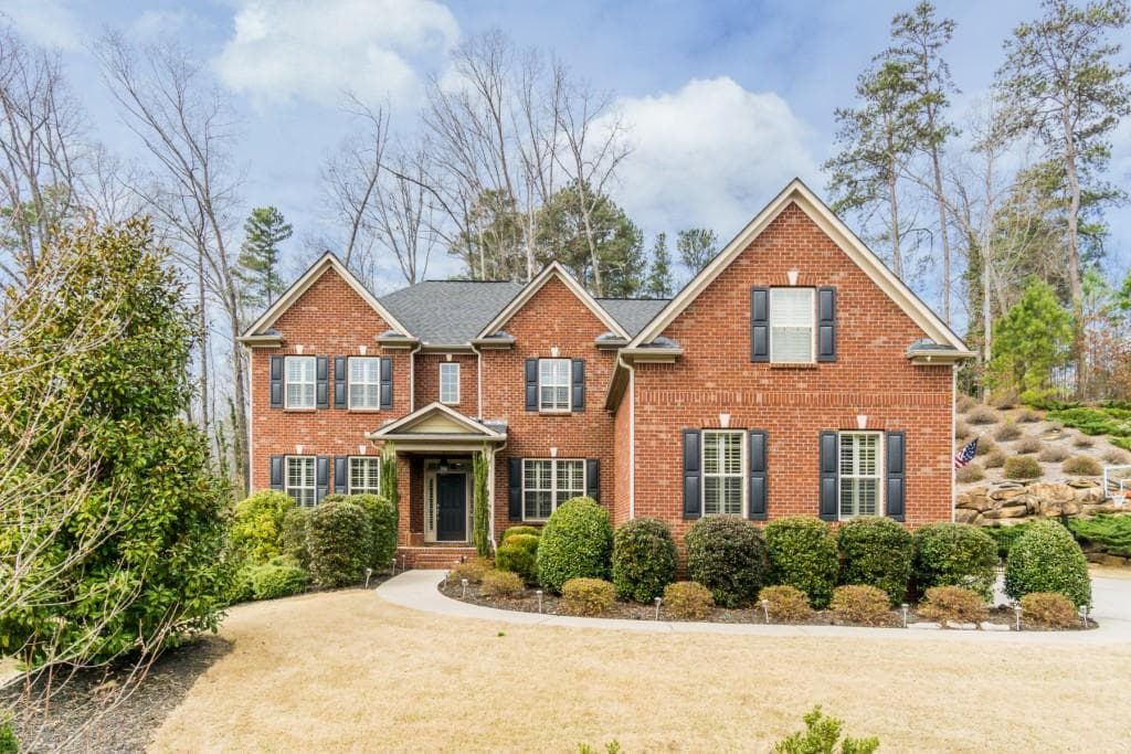 4040 Manor Place Drive, Roswell, GA 30075 — most recent listing photo