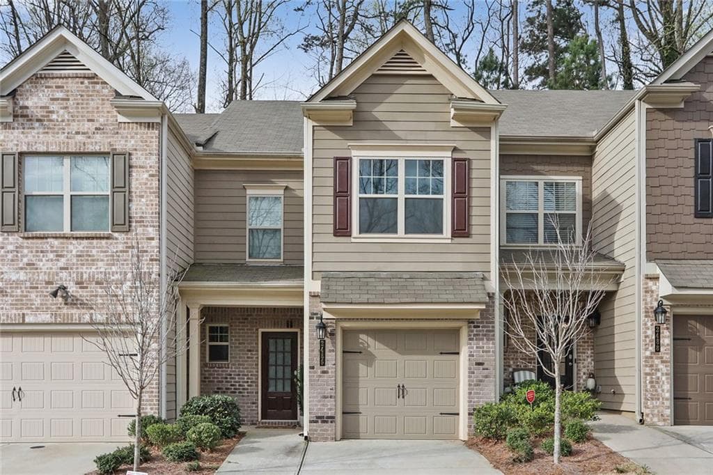 3 bedroom, 3 bathroom, 1,780 sq ft townhouse sold at 2486 Norwood Park Crossing, Atlanta, GA 30340