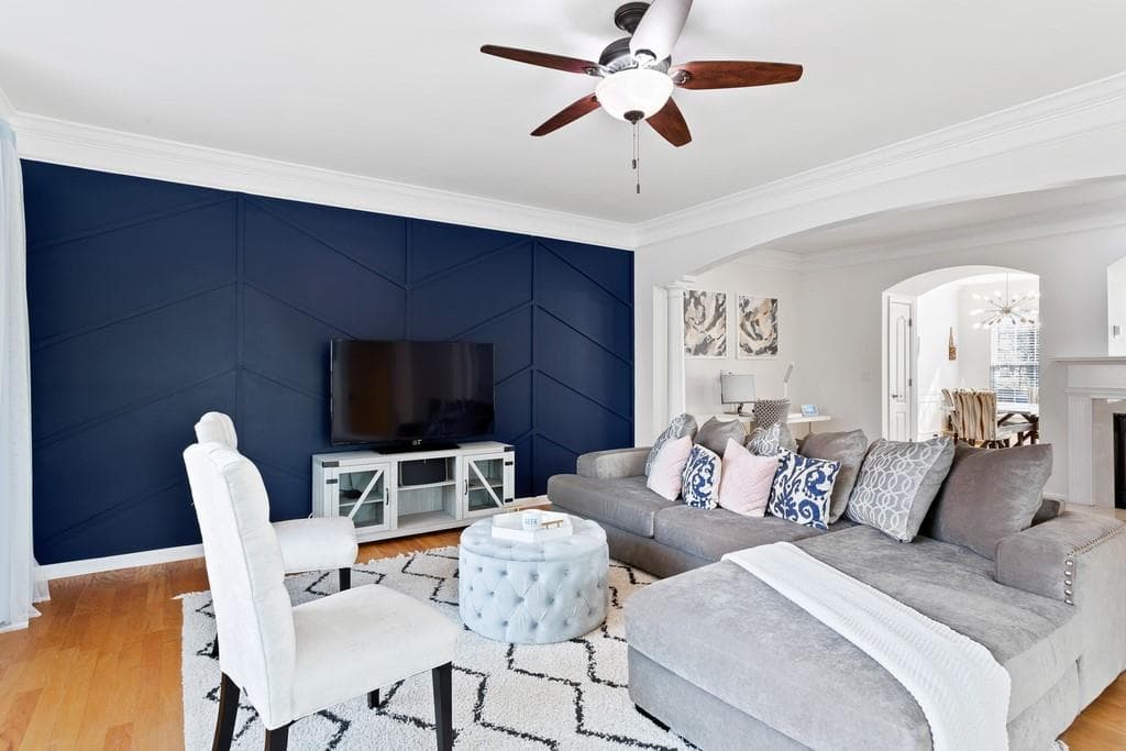 3 bedroom, 4 bathroom, 2,638 sq ft townhouse sold at 3943 Old Atlanta Station Drive, Atlanta, GA 30339