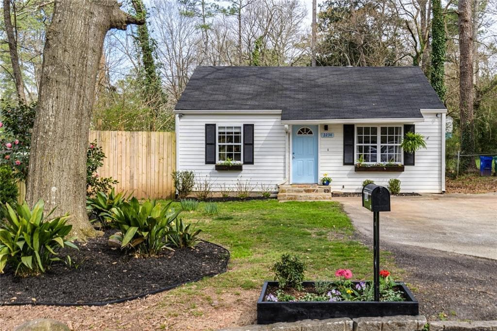 2 bedroom, 1 bathroom, 780 sq ft single family residence sold at 2234 Brunswick Avenue, Decatur, GA 30032