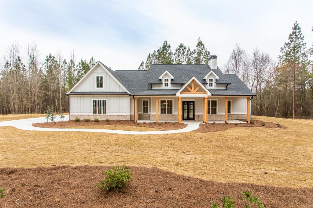 4 bedroom, 4 bathroom, 2,629 sq ft single family residence sold at 1977 Willow Springs Road, Dallas, GA 30132
